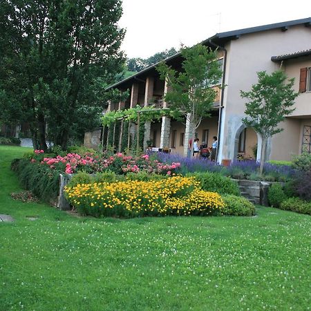 Bio&B Cascina Montebello Palazzago Bagian luar foto
